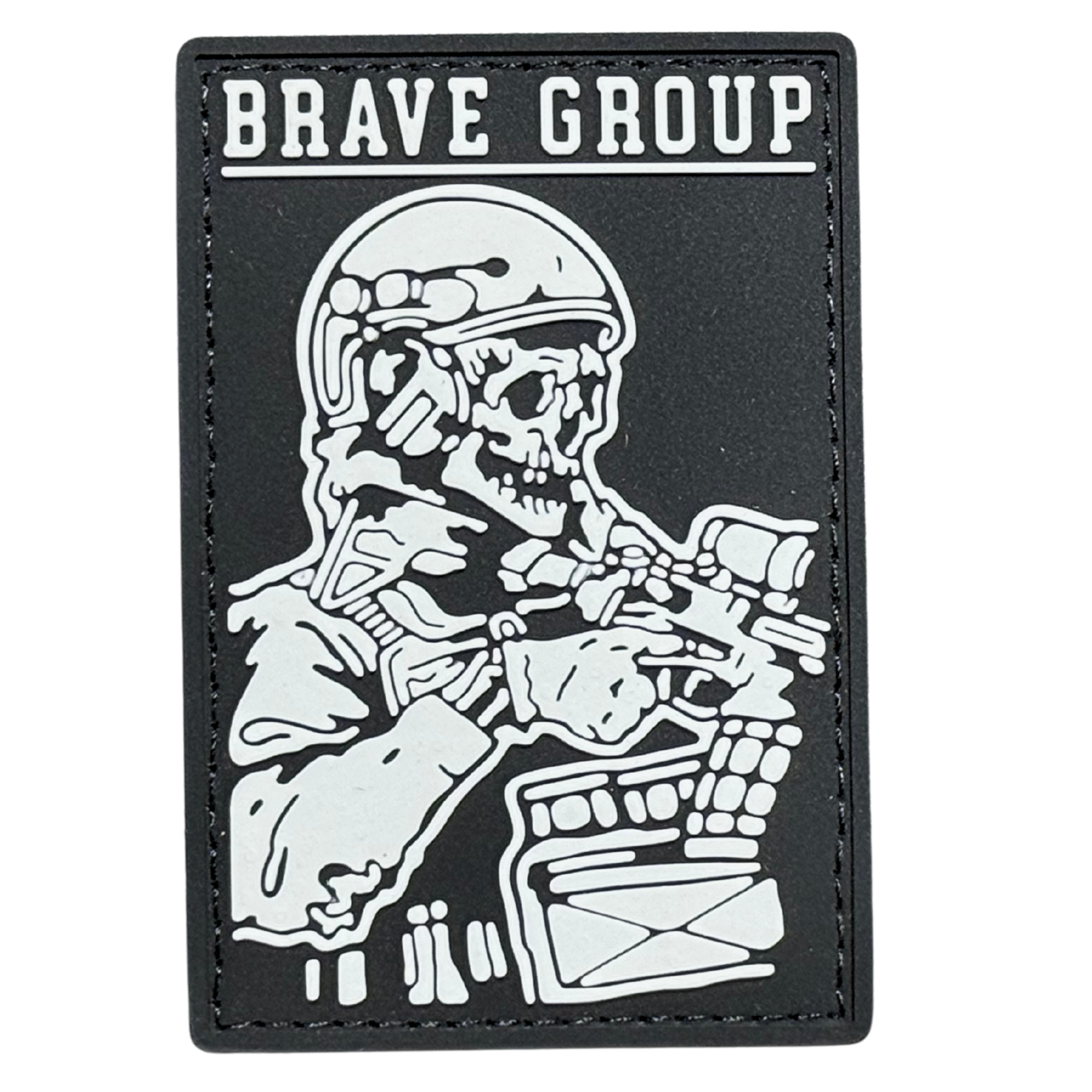 PVC patch «BRAVE GROUP» black-white
