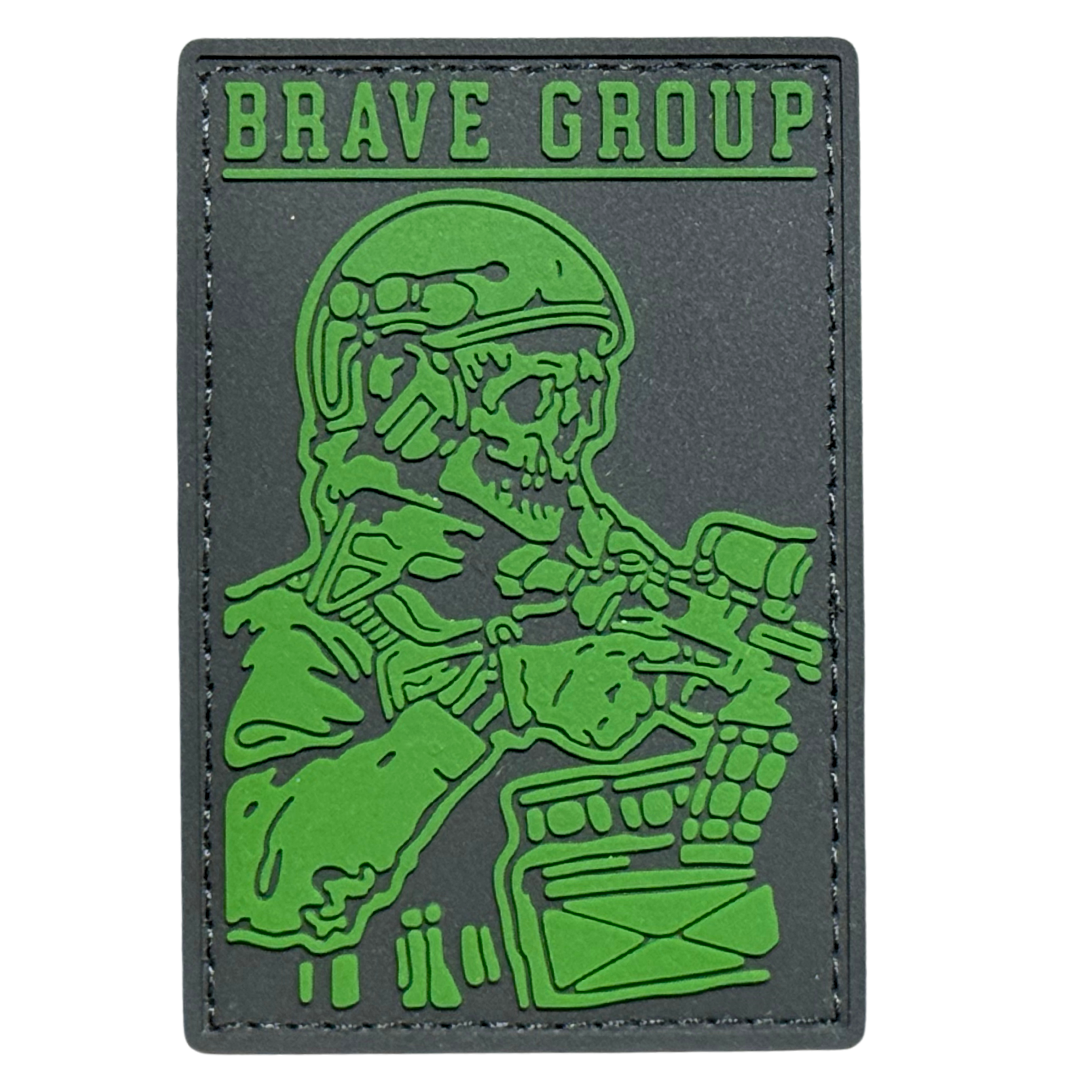 PVC patch «BRAVE GROUP» olive